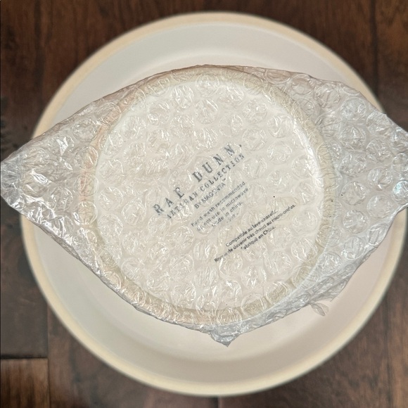 NWNT Rae Dunn Ceramic Cake Stand - Picture 4 of 6